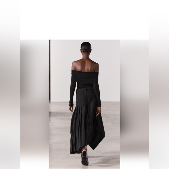 ZARA BLACK ASYMMETRICAL PLEATED MIDI SKIRT SIZE LARGE NWT! - Picture 3 of 7